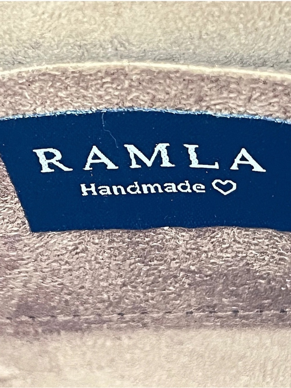 Ramla La Perle Gemstone Clutch Bag Mother of Pearl Handmade Gold White NEW - Picture 11 of 11